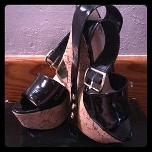 Colin Stuart Black Platform Sandals